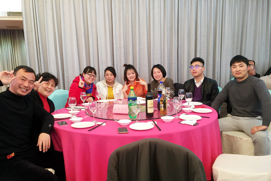 贏戰(zhàn)豬年、共創(chuàng)輝煌--山美股份隆重舉行2018年度表彰大會暨2019迎新年會