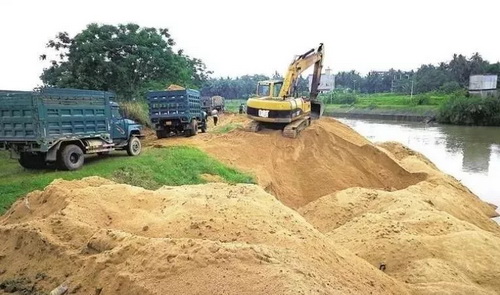 20億噸砂蘊(yùn)藏量，為何還“有錢(qián)無(wú)貨、一砂難求”？?