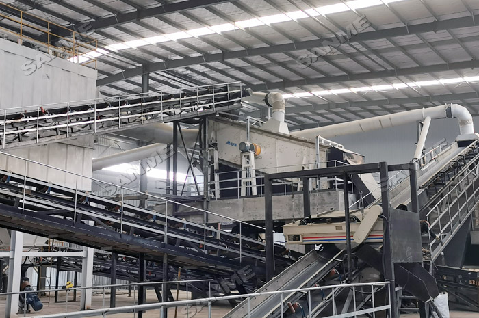 我國建筑垃圾日益嚴(yán)重，建筑垃圾移動(dòng)式破碎機(jī)領(lǐng)域面臨新的發(fā)展機(jī)遇。