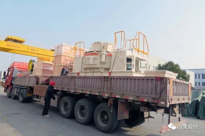 新年快樂 | 回首2022，闊步2023