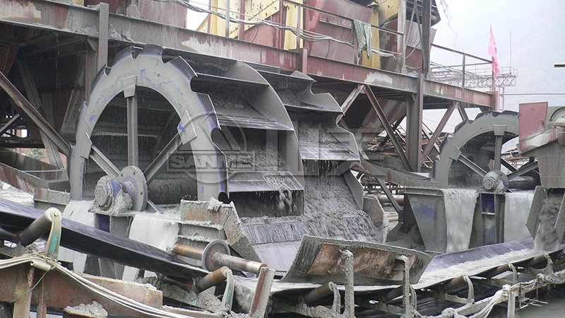 面對砂石洗砂機型號的選擇，輪斗洗砂機和螺旋洗砂機哪種更適合？