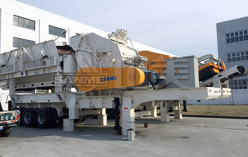 破碎鵝卵石為什么選擇用移動(dòng)破碎機(jī)？