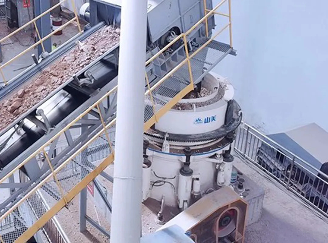 山美E-SMS歐星系列液壓圓錐破碎機(jī)施工現(xiàn)場（二）