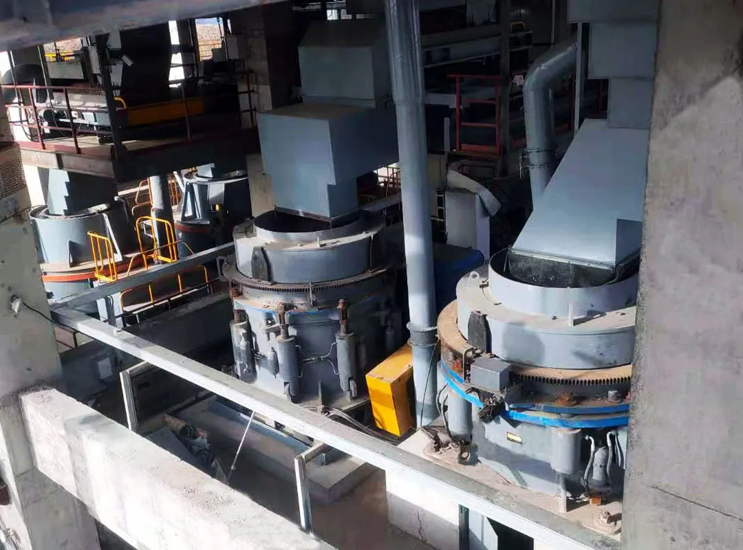 山美E-SMS歐星系列液壓圓錐破碎機(jī)施工現(xiàn)場（二）